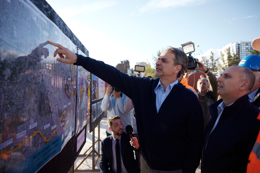 Ο Μητσοτάκης στο εργοτάξιο της Γραμμής 4 του Μετρό:  «Ξεκίνησε το μεγαλύτερο δημόσιο έργο της δεκαετίας» (Βίντεο)