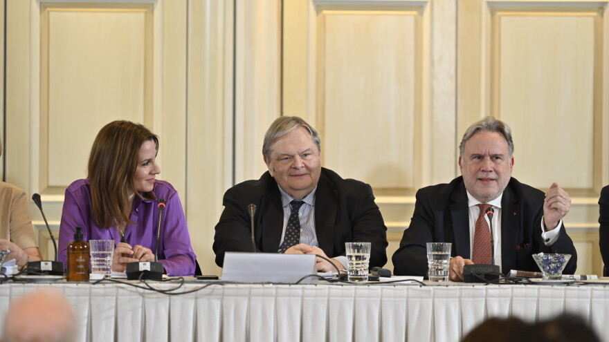 Ο «Κύκλος Ιδέων» για τις εκλογές του Μαΐου: Συνεργασίες, Κασιδιάρης και λίστα στο τραπέζι της συζήτησης (βίντεο)