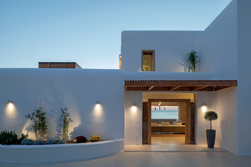 Skyrock: Ένας prive παράδεισος στη Μύκονο