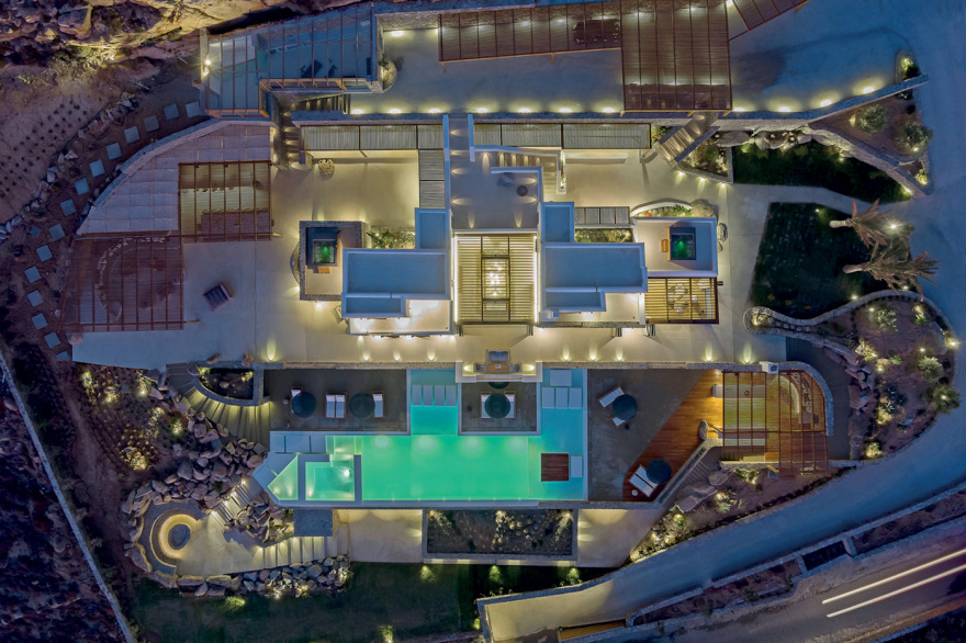 Skyrock: Ένας prive παράδεισος στη Μύκονο