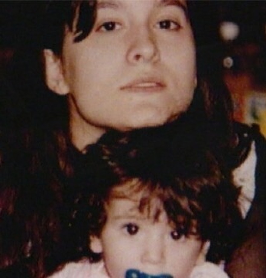 Σπύρος Καββαδίας: Η κόρη του ακόμα δεν γνωρίζει τι απέγινε το πτώμα της μητέρας της - Τη σκότωσε μπροστά στα μάτια της