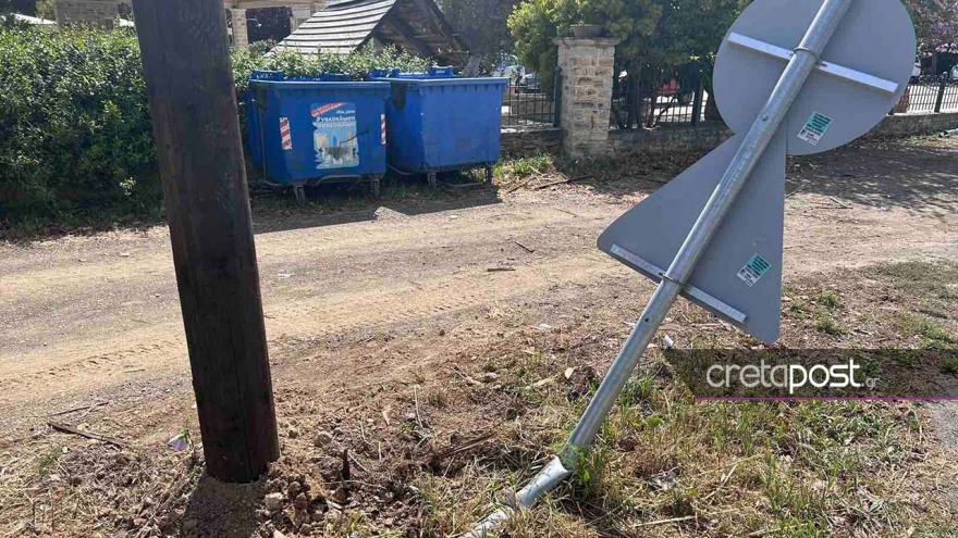 Ηράκλειο: Οδύνη στο τελευταίο «αντίο» στον 24χρονο Γιάννη που σκοτώθηκε σε τροχαίο (φωτογραφίες)