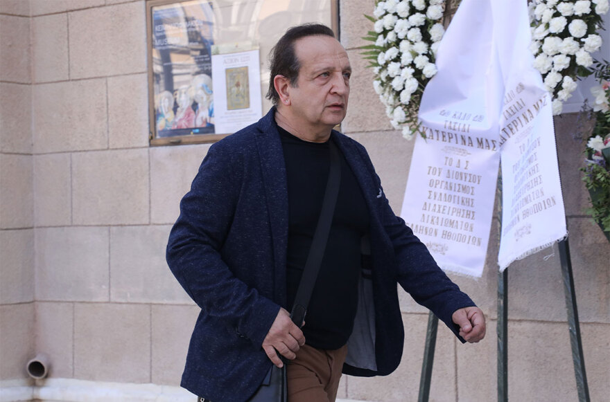 Κατερίνα Χέλμη: Το τελευταίο «αντίο» στην ηθοποιό - Δείτε φωτογραφίες