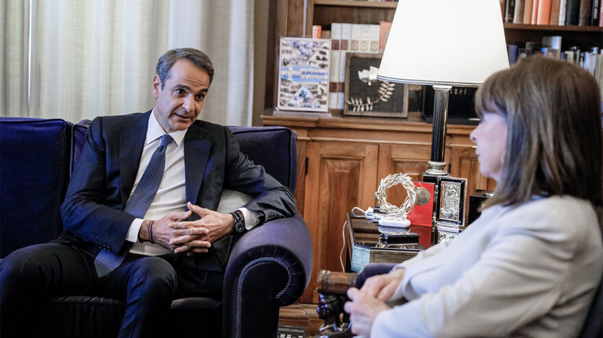 Εκλογές 2023: Ο Μητσοτάκης στη Σακελλαροπούλου - Ζήτησε εκλογές στις 21 Μαΐου