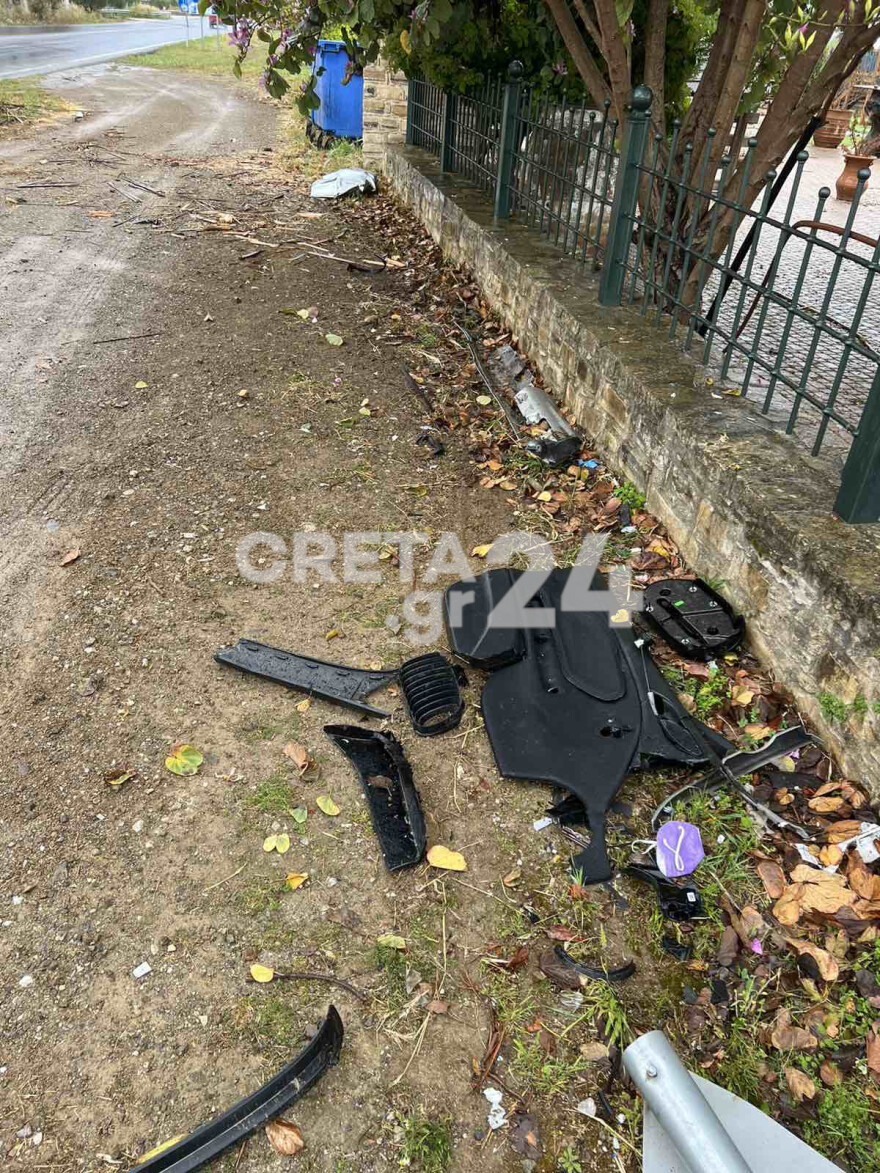 Ηράκλειο: Οδύνη στο τελευταίο «αντίο» στον 24χρονο Γιάννη που σκοτώθηκε σε τροχαίο (φωτογραφίες)