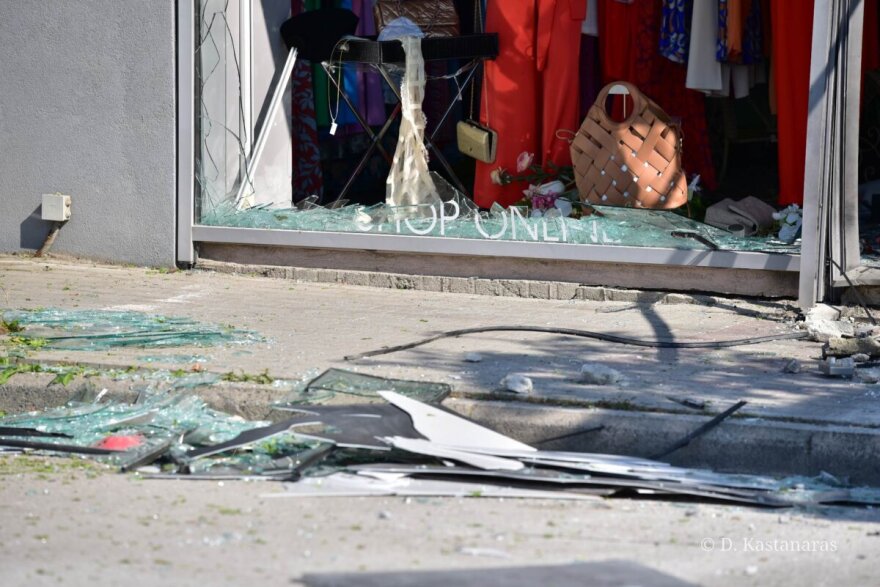 Λάρισα: Ερωτηματικά για το «χτύπημα» στο μαγαζί του Πιτσίλκα - «Μεγάλη η καταστροφή»