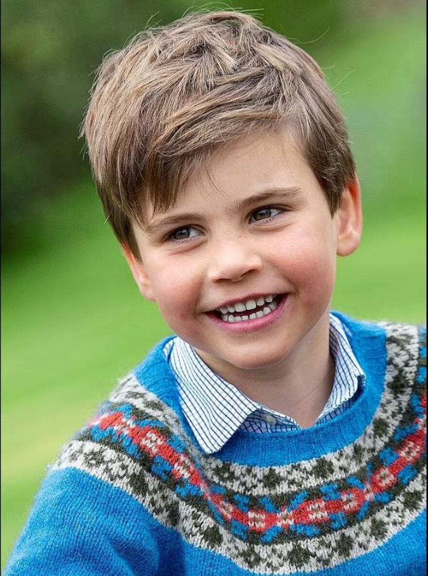 Ο πρίγκιπας Λούις έγινε 5 - Το παλάτι έδωσε νέες φωτογραφίες