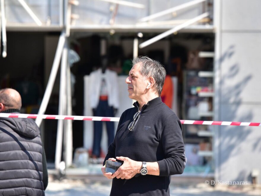 Λάρισα: Ερωτηματικά για το «χτύπημα» στο μαγαζί του Πιτσίλκα - «Μεγάλη η καταστροφή»