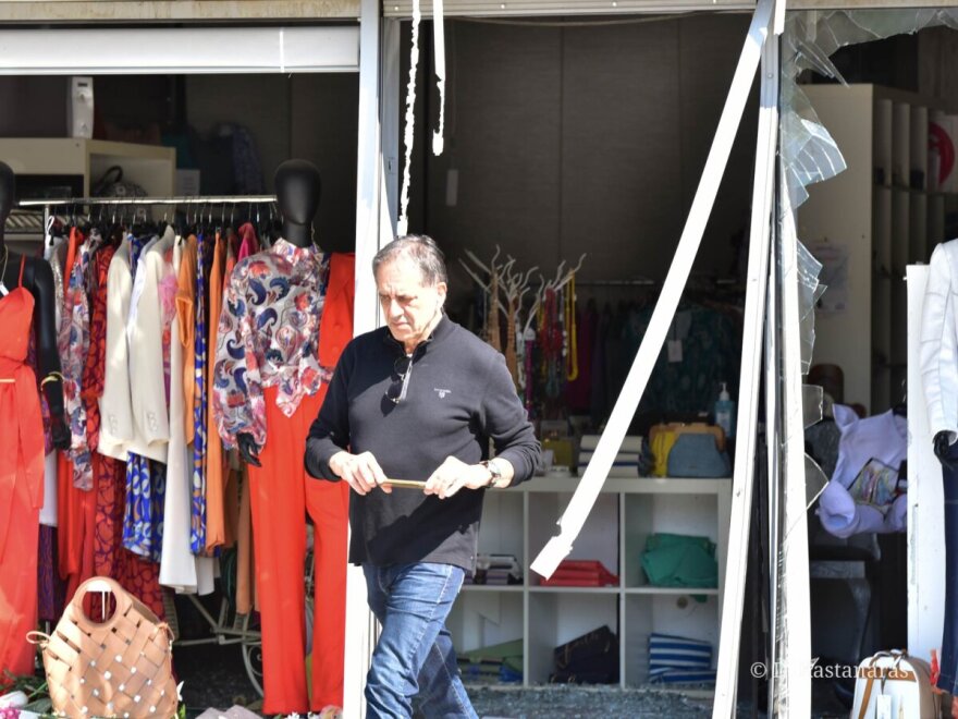 Λάρισα: Ερωτηματικά για το «χτύπημα» στο μαγαζί του Πιτσίλκα - «Μεγάλη η καταστροφή»