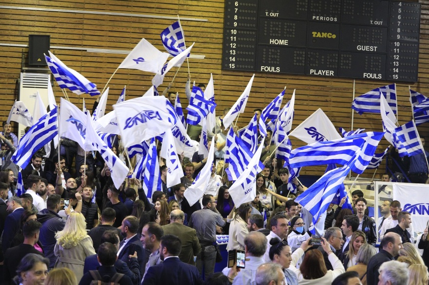 Μητσοτάκης: Διχαστικός και επικίνδυνος ο Τσίπρας - Αποκλείστε μια κυβέρνηση «κουρελού»