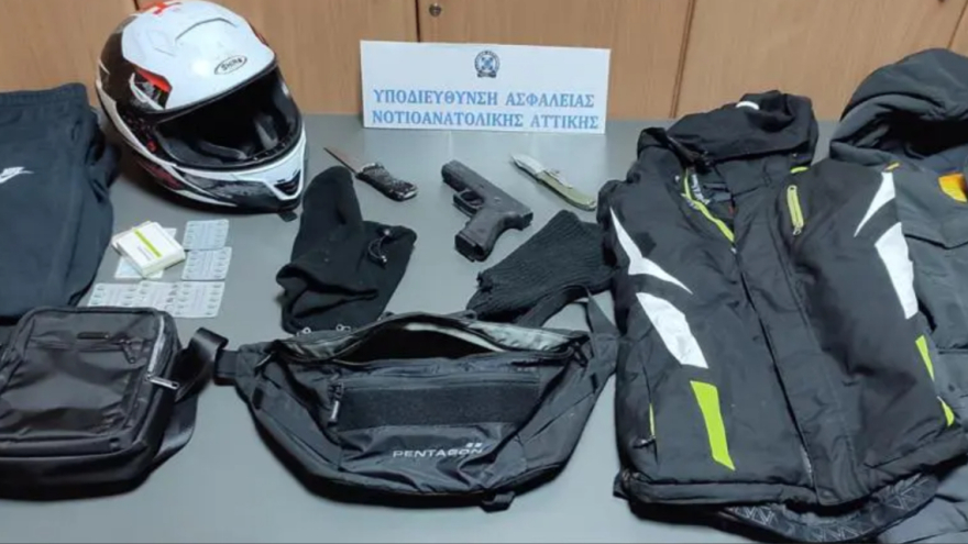 Εξαρθρώθηκε εγκληματική ομάδα που διέπραττε ληστείες στα νότια προάστια