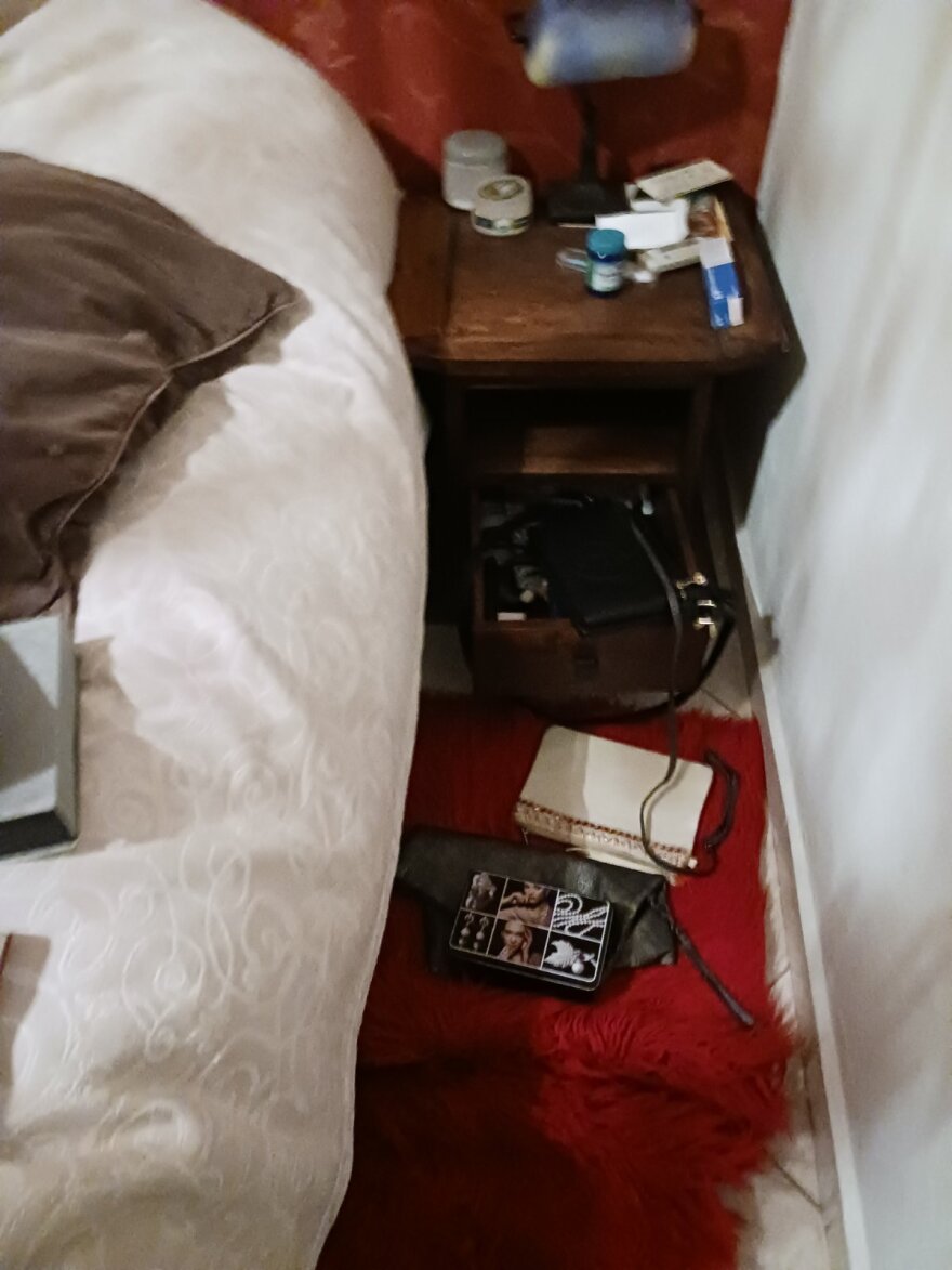 Θεσσαλονίκη: «Περίεργη» διάρρηξη στο σπίτι της καταγγέλλει υποψήφια βουλευτής του ΠΑΣΟΚ - Δείτε εικόνες