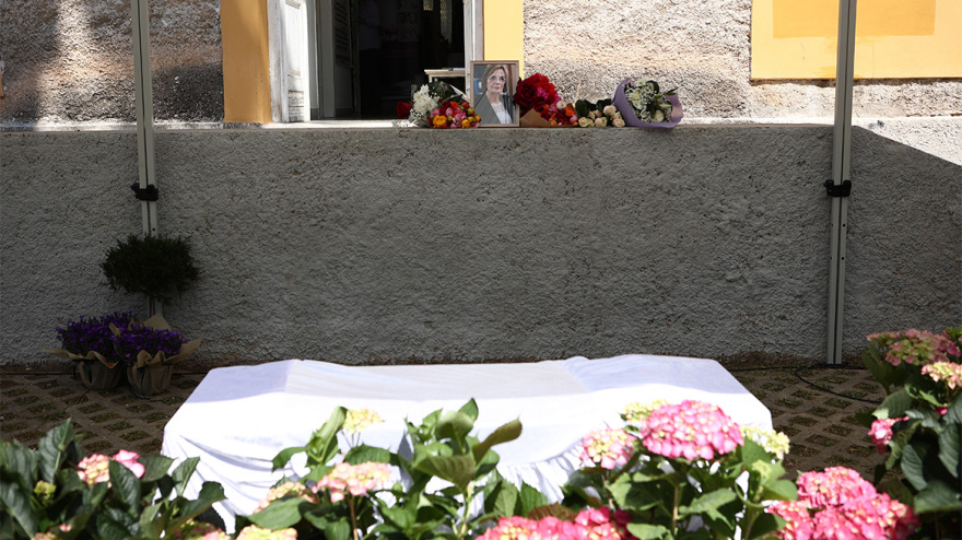 Μυρσίνη Ζορμπά: Έγινε η πολιτική κηδεία της στο Πάρκο Ελευθερίας
