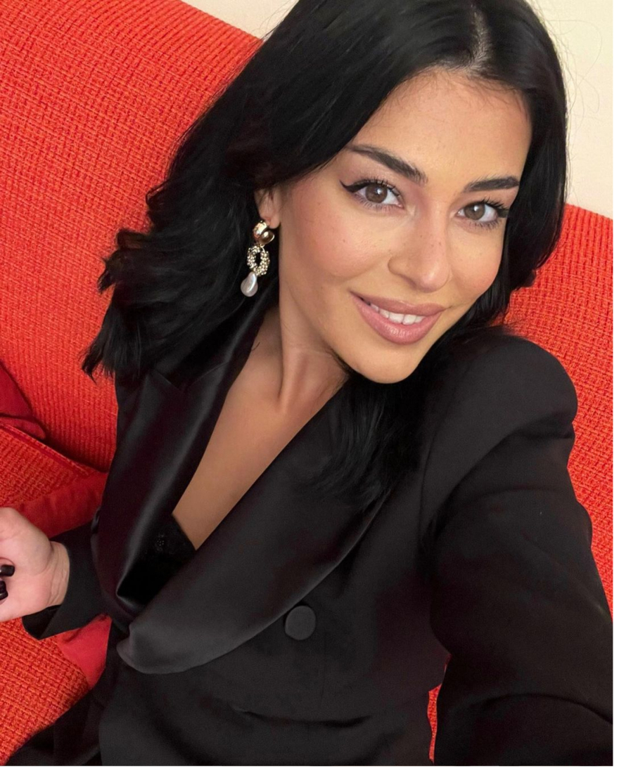 Η Βατίδου πολιτεύεται: Πώς η «ΠΑΤΡΙΔΑ» της Λατινοπούλου έγινε το «κόμμα της ομορφιάς»