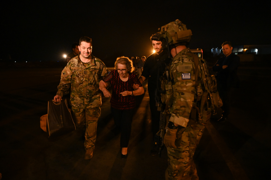 Σουδάν: Προσγειώθηκε και το δεύτερο C-27 της Πολεμικής Αεροπορίας στο Τζιμπουτί για την παραλαβή Ελλήνων