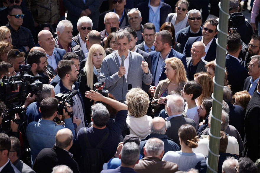 Μητσοτάκης: Σταματήστε να παίζετε monopoly με τις ζωές των Ελλήνων - Θέλουν να κάνουν τα ίδια με το 2015