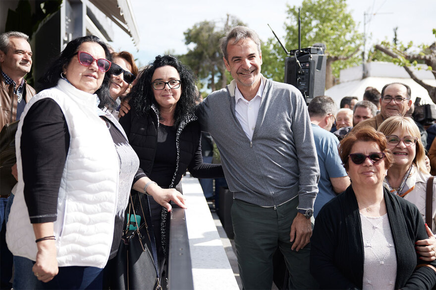 Μητσοτάκης: Σταματήστε να παίζετε monopoly με τις ζωές των Ελλήνων - Θέλουν να κάνουν τα ίδια με το 2015