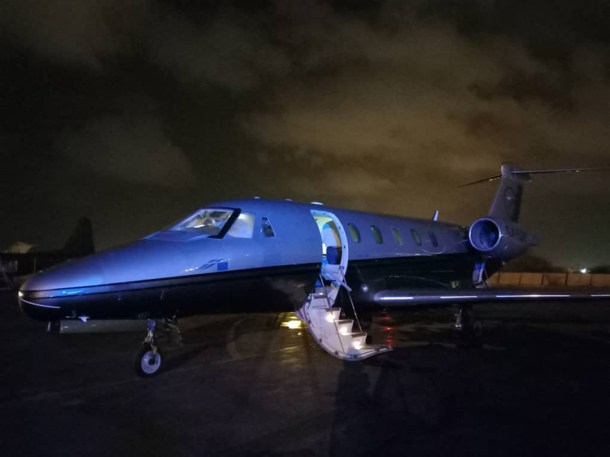 Σουδάν - Φωτογραφίες: Η μεταφορά του διασωληνωμένου Έλληνα τραυματία