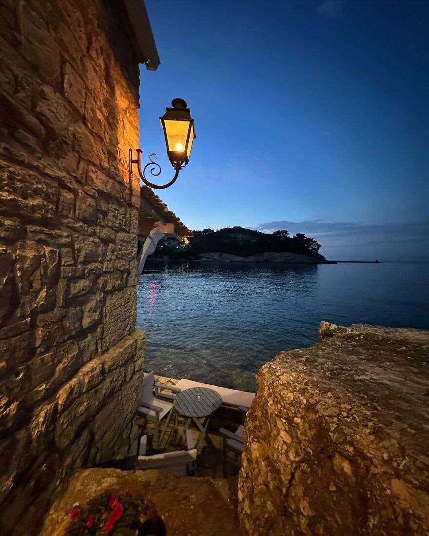 Maestro 2: Η φωτογραφία του Χριστόφορου Παπακαλιάτη με τη Μαρία Καβογιάννη στα γυρίσματα 