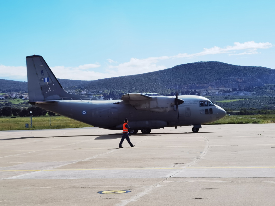 Σουδάν: Έλληνες, Κύπριοι, Ρουμάνοι και Φινλανδοί έφτασαν στην Τανάγρα με το C-27 (βίντεο + φωτογραφίες)