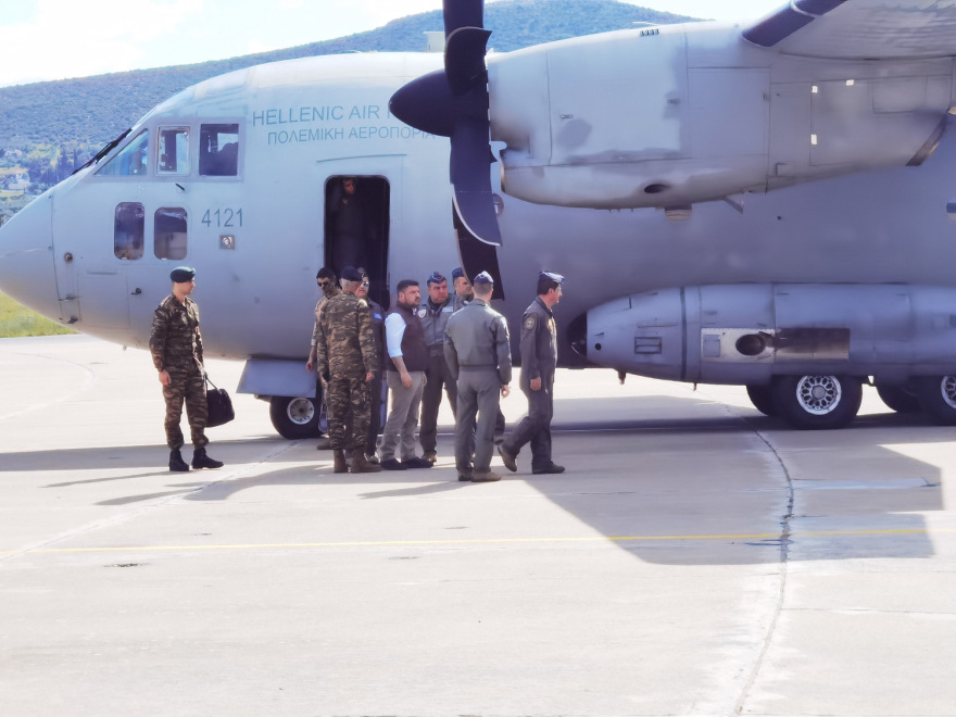 Σουδάν: Έλληνες, Κύπριοι, Ρουμάνοι και Φινλανδοί έφτασαν στην Τανάγρα με το C-27 (βίντεο + φωτογραφίες)