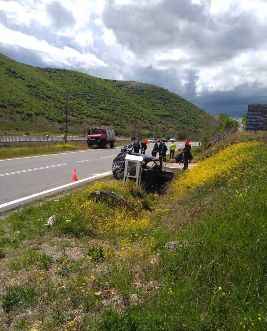 Κοζάνη: Δύο νεκροί σε τροχαίο - Τούμπαρε ΙΧ