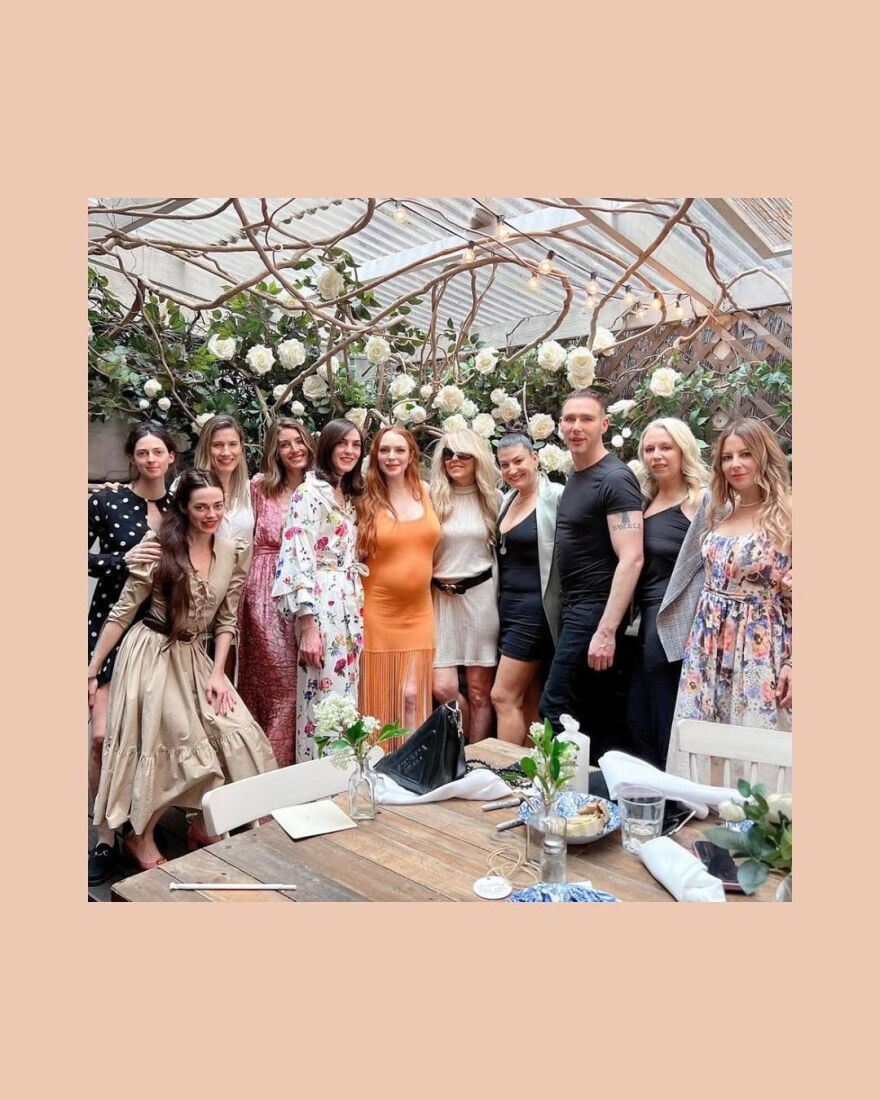 Λίντσεϊ Λόχαν: Ποζάρει με φουσκωμένη κοιλιά στο Instagram - Δείτε φωτογραφίες