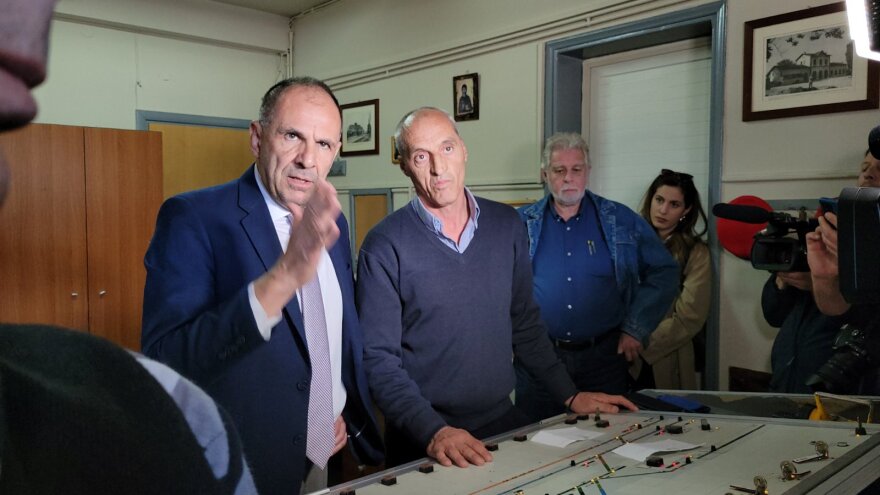 Σύγκρουση τρένων στα Τέμπη - Γεραπετρίτης: Δικλείδες ασφαλείας υπήρχαν αλλά δεν τηρήθηκε το πρωτόκολλο