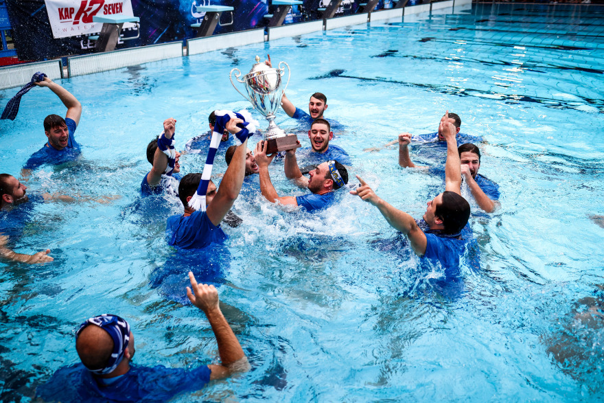 Challenger Cup πόλο, Τεράσα - Απόλλων Σμύρνης 14-18: Κυπελλούχος Ευρώπης! 