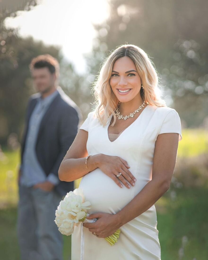 Ιωάννα Μαλέσκου: Οι αδημοσίευτες φωτογραφίες από τον γάμο της με τον Κωνσταντίνο Δανιά