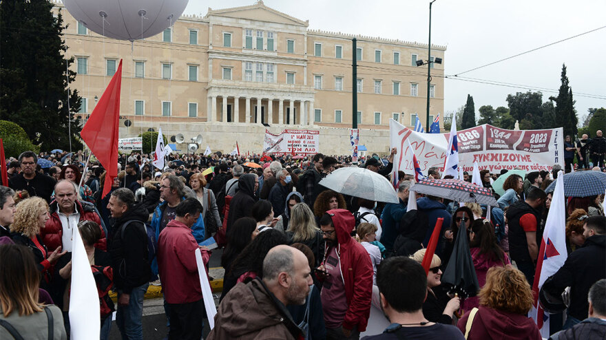 Εργατική Πρωτομαγιά: Ολοκληρώθηκαν οι πορείες στην Αθήνα – Άνοιξαν οι δρόμοι