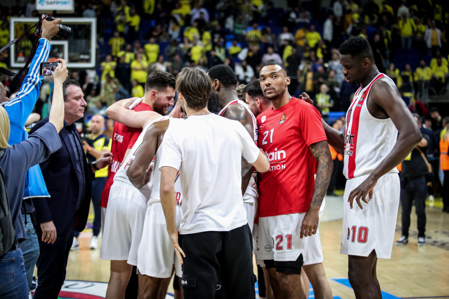 Euroleague, Φενερμπαχτσέ-Ολυμπιακός 71-72: Νίκη με τρίποντη «βόμβα» Σλούκα - Δείτε βίντεο