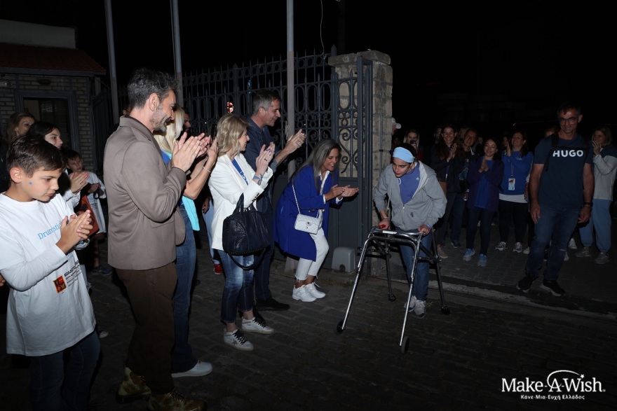 Κάνε μια ευχή: Όταν η Κρήτη συνάντησε τη Θεσσαλονίκη στο κέντρο της Αθήνας για χάρη της Δέσποινας