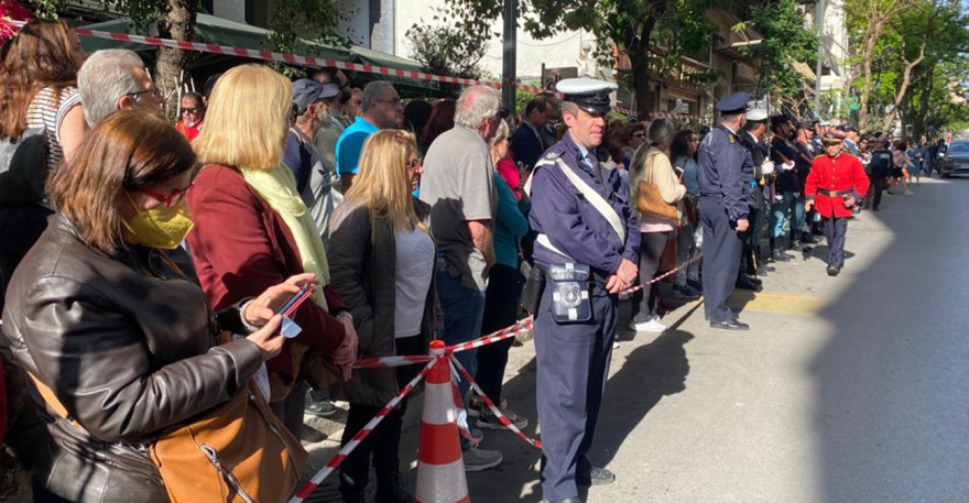 «Άξιον Εστί»: Στην Αθήνα η εικόνα από το Άγιον Όρος - Ουρές για προσκύνημα