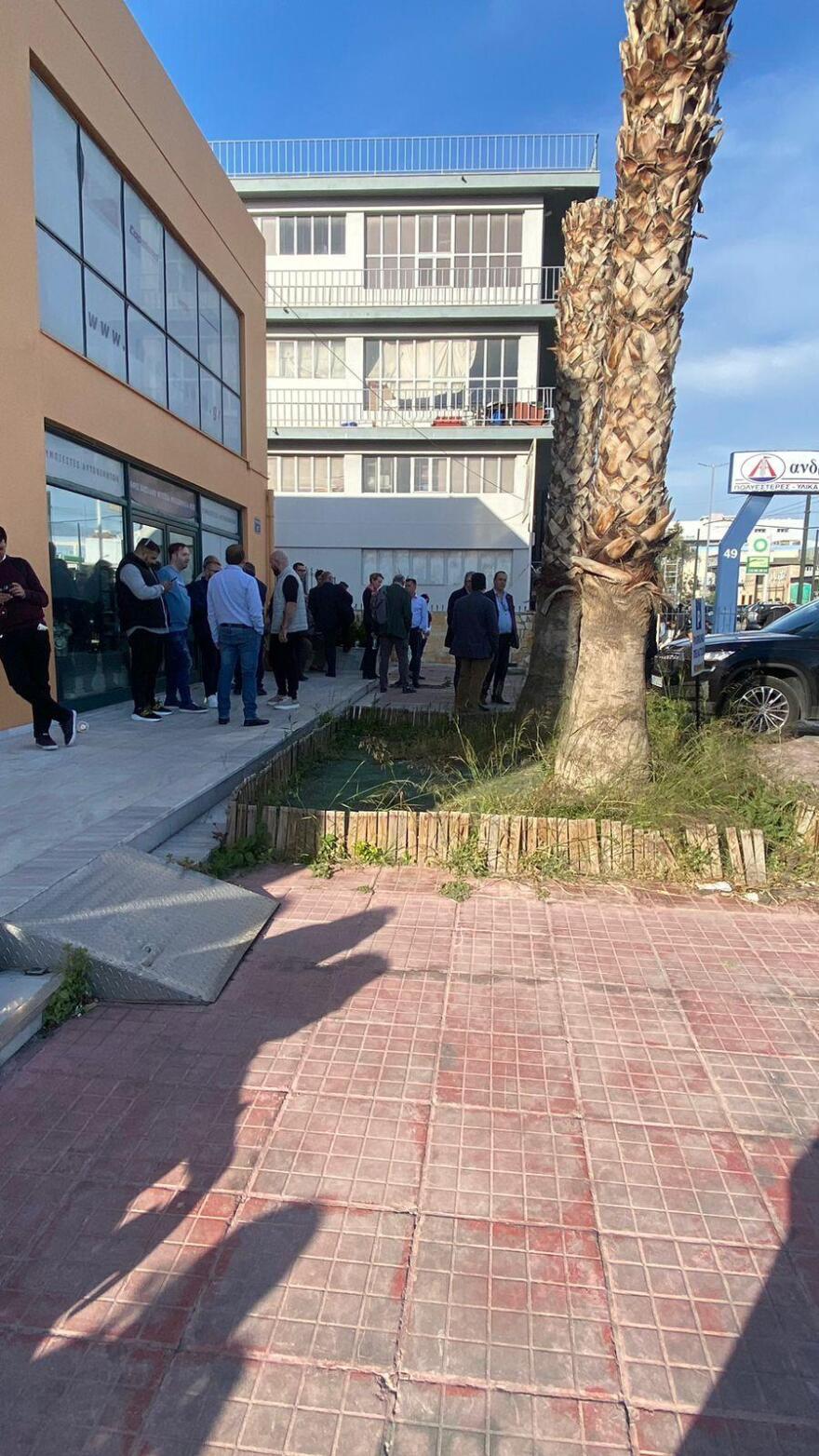 Λήξη συναγερμού μετά το τηλεφώνημα για βόμβα στα κεντρικά γραφεία της Νέας Δημοκρατίας