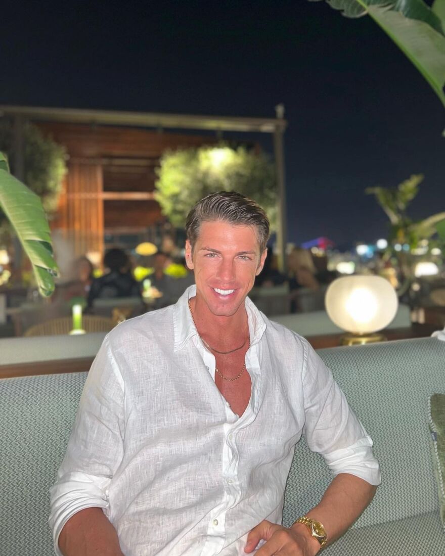 Ποιος είναι ο 35χρονος σύντροφος της Εύης Βατίδου