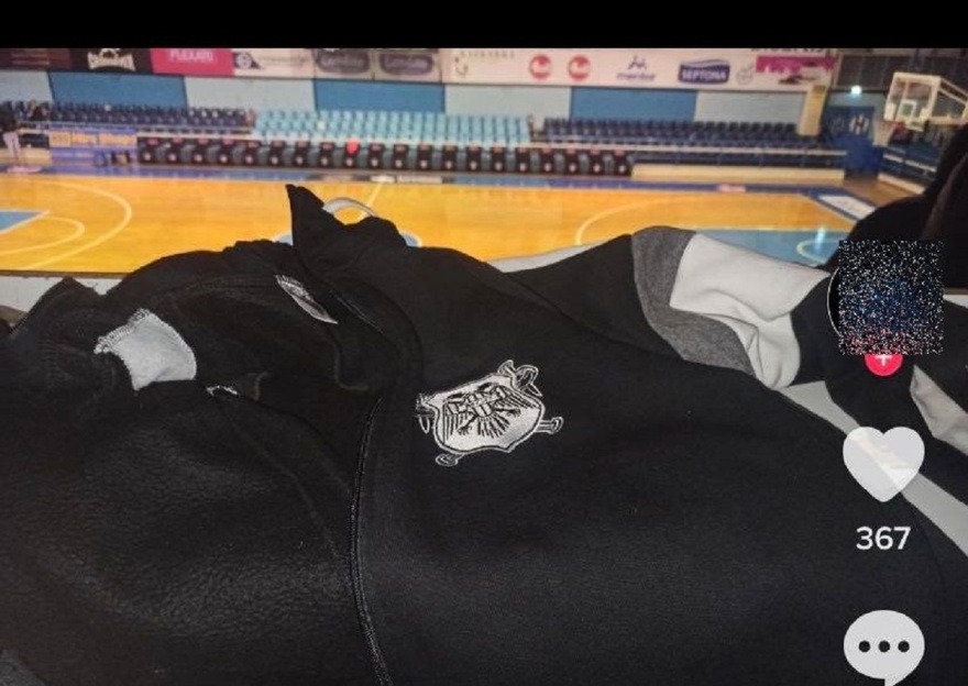 Οπαδικό επεισόδιο στη Θεσσαλονίκη: Aνέβασαν στο TikTok τη ζακέτα του 16χρονου ως «λάφυρο»