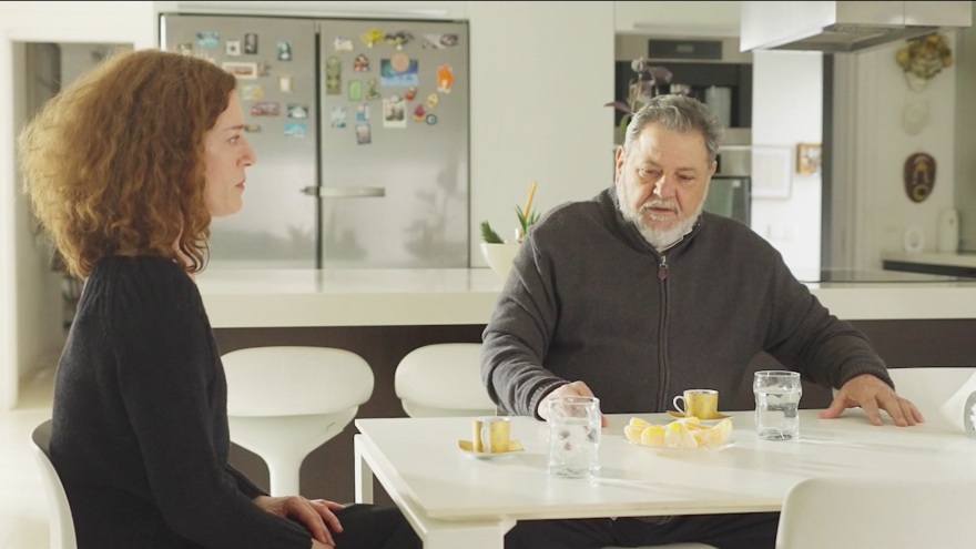 Η Γη της Ελιάς: Ο Αλέξης ξεσπά βίαια εναντίον της Μυρτάλης