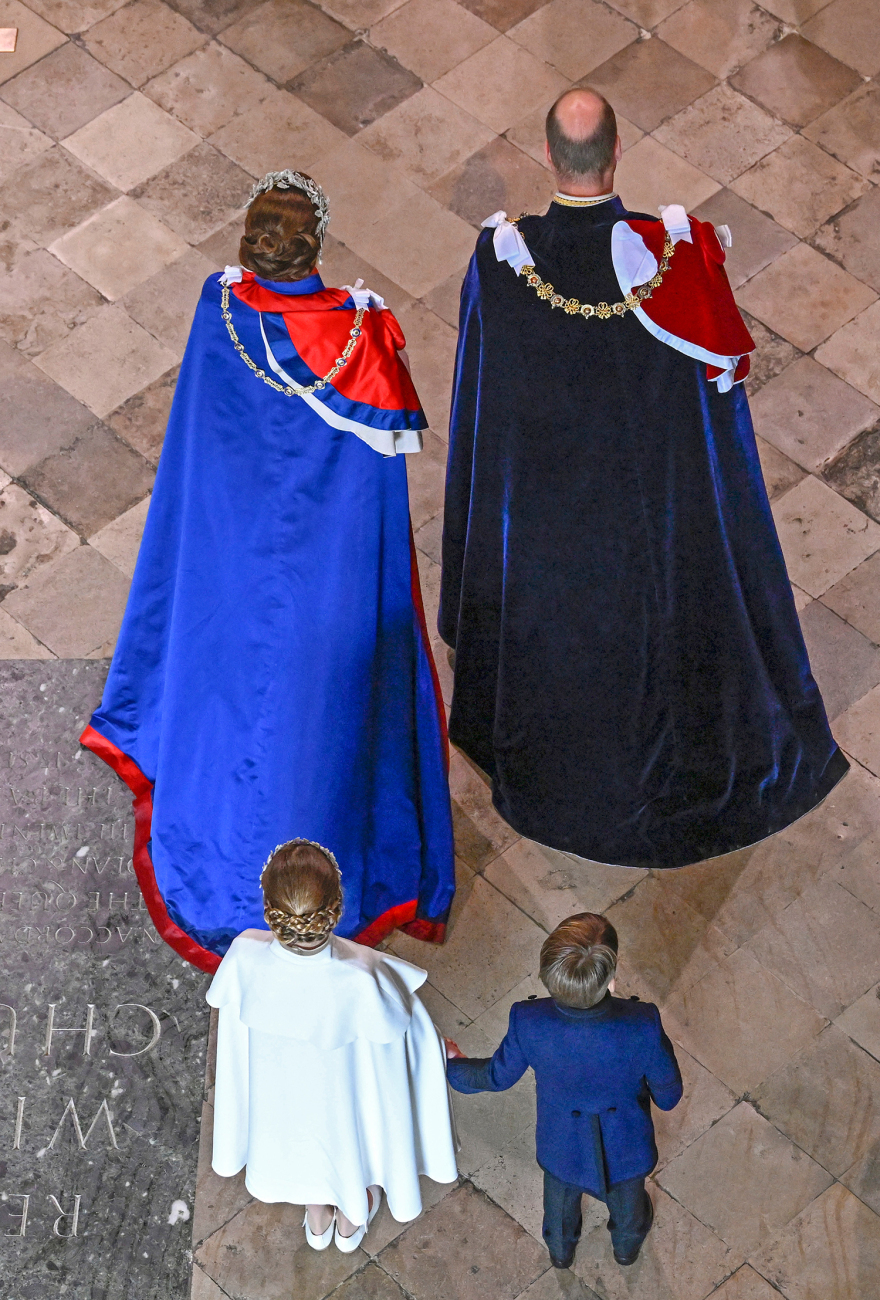 Κέιτ Μίντλετον: Φόρεσε στη στέψη του βασιλιά Καρόλου τα σκουλαρίκια της πριγκίπισσας Νταϊάνα για να την τιμήσει