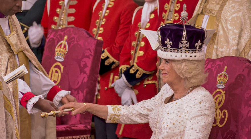 Στέψη βασιλιά Καρόλου: Με τη βασιλική οικογένεια στο μπαλκόνι του Μπάκιγχαμ έπεσε η αυλαία της λαμπερής τελετής
