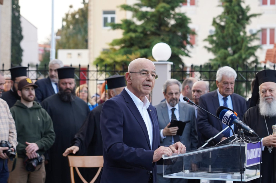 Εγκαίνια του Πολεμικού Μουσείου στην Χαλκίδα - Δείτε φωτογραφίες