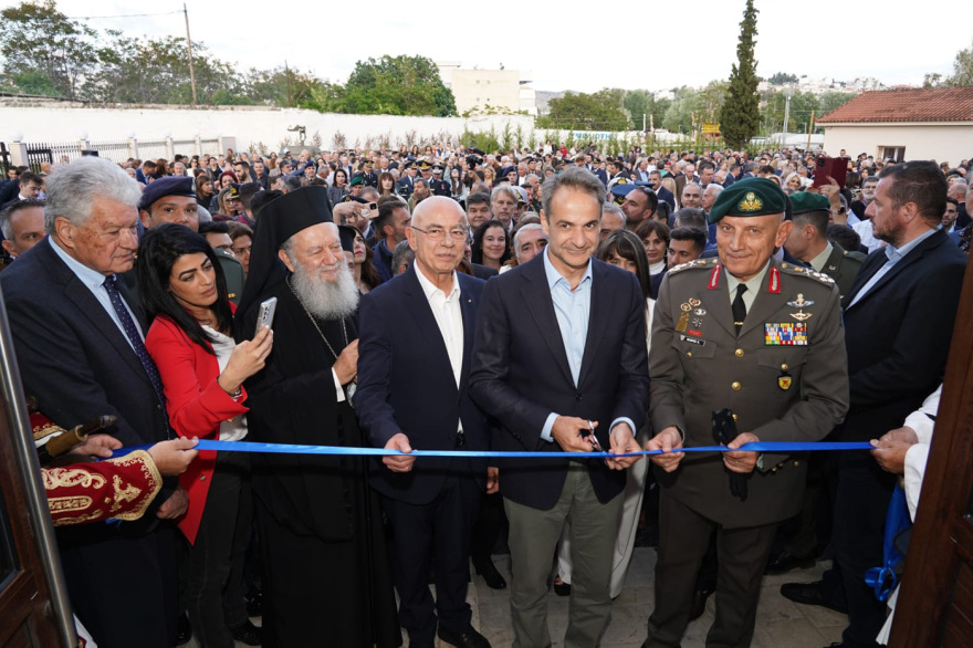 Εγκαίνια του Πολεμικού Μουσείου στην Χαλκίδα - Δείτε φωτογραφίες