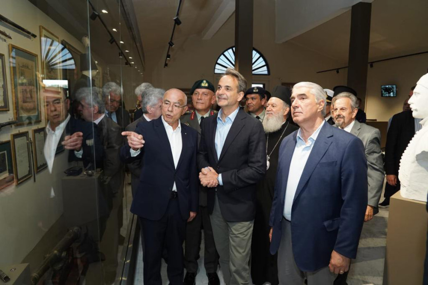 Εγκαίνια του Πολεμικού Μουσείου στην Χαλκίδα - Δείτε φωτογραφίες