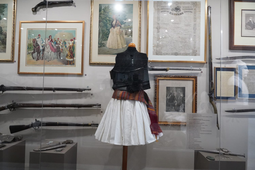 Εγκαίνια του Πολεμικού Μουσείου στην Χαλκίδα - Δείτε φωτογραφίες