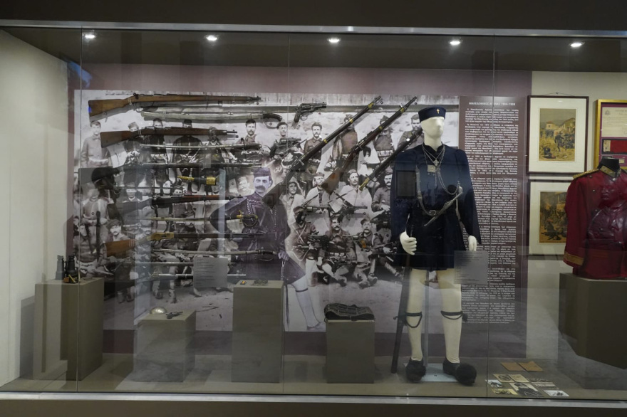 Εγκαίνια του Πολεμικού Μουσείου στην Χαλκίδα - Δείτε φωτογραφίες