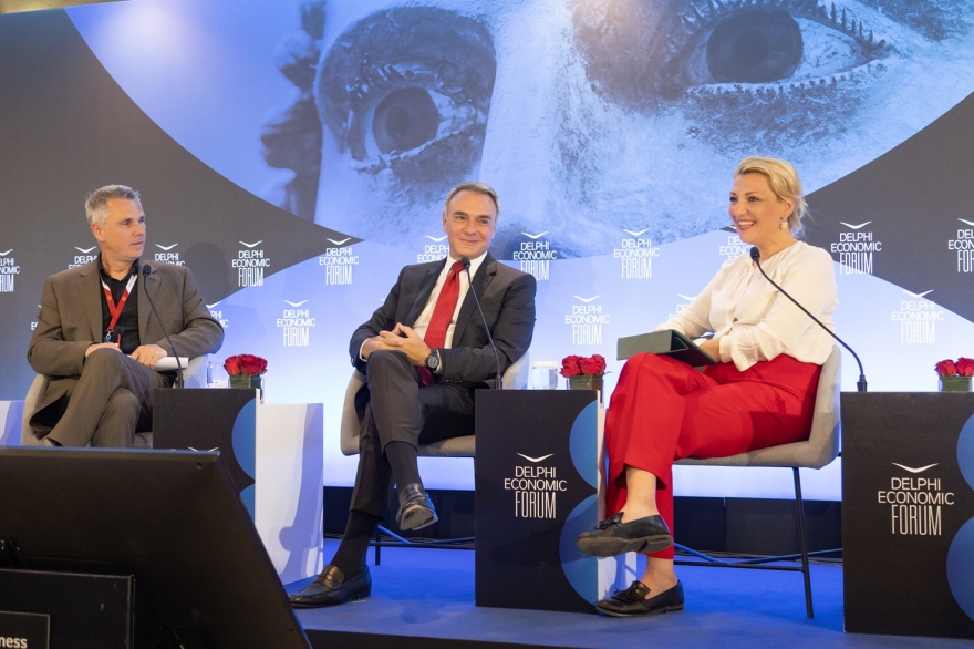 Ο Μάσιμο Αντολίνα παρουσίασε ένα μέλλον χωρίς τσιγάρο