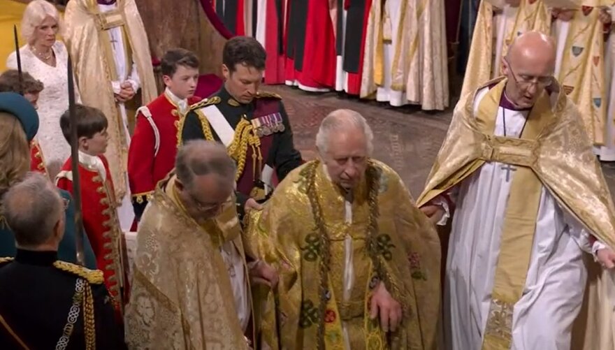 Τζόναθαν Τόμσον: Ποιος είναι ο ταγματάρχης που έγινε viral  στη στέψη του βασιλιά Καρόλου