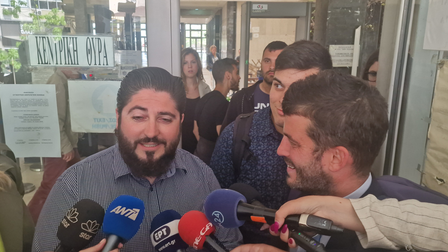 Θεσσαλονίκη: Καταδικάστηκαν ο εξορκιστής της «Εκκλησίας των Εθνών» και ο συνεργάτης του