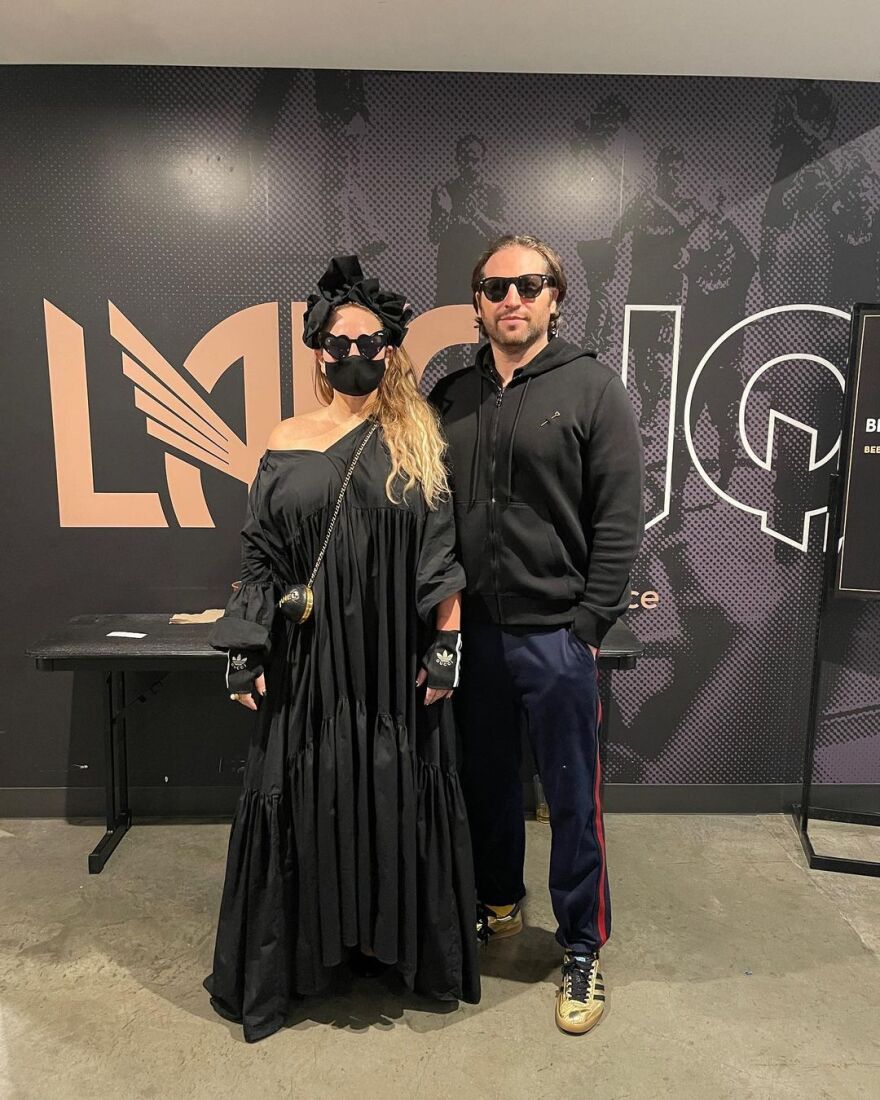 Sia: Παντρεύτηκε σε ιδιωτική τελετή στην Ιταλία