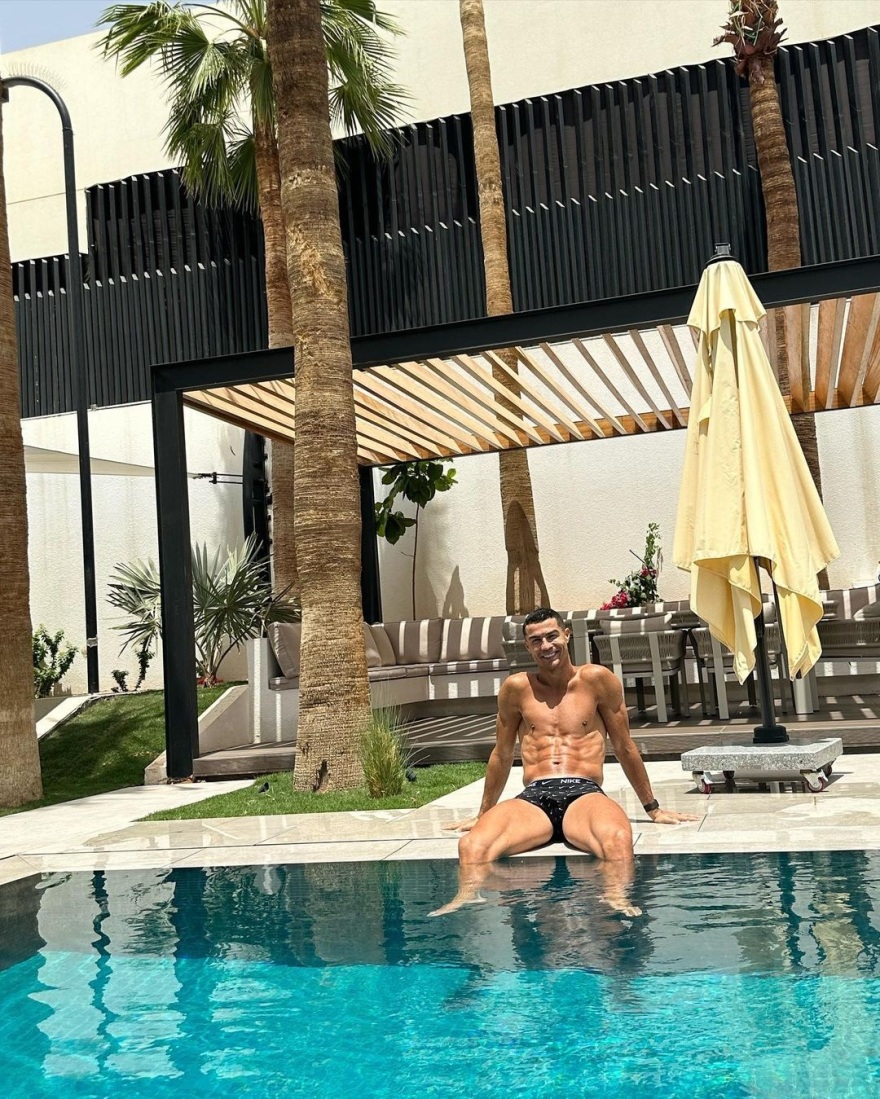 Κριστιάνο Ρονάλντο - Τζορτζίνα Ροντρίγκεζ: Δίνουν μια γεύση από το «παλάτι» που ζουν στη Μέση Ανατολή